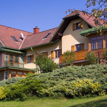 Ferienwohnungen Soravia Gamlitz Kültér fotó